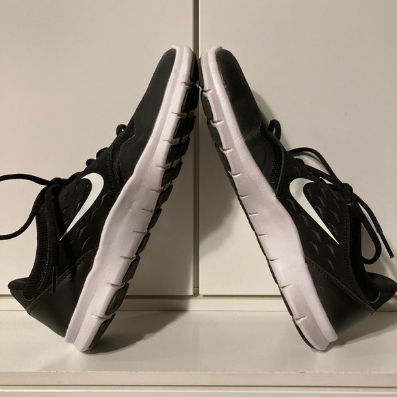 Nike Womens Orive Running Shoes - Picture 6 of 7